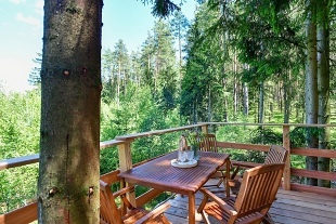 Treehouse Chrastná - Resort Ralsko - Glamping