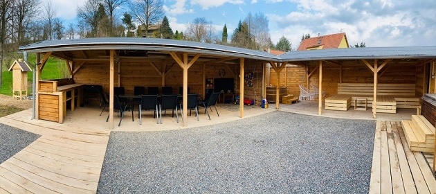 Rodinn� Wellness chalupa s baz�nem - Podorlicko