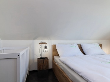 Rodinn� chata - dom�c� kino a v��ivka - Malenovice