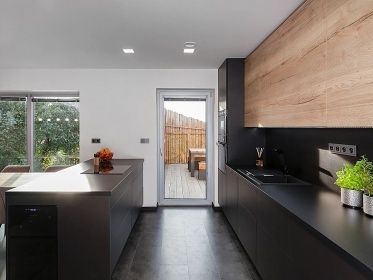 Rodinn� chata - dom�c� kino a v��ivka - Malenovice