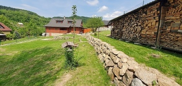 Chalupa Host�nsk� vrchy - Krom��� - Beskydy