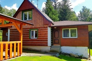Chata Morávka - vodní nádrž Morávka - Beskydy