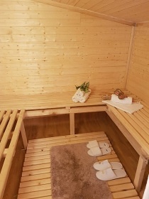 Chata Morávka - vodní nádrž Morávka - Beskydy