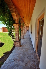 Chalupa s baz�nem - Mikulovsko - CHKO P�lava