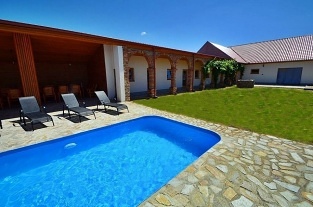 Chalupa Hrabětice - Apartmány Dlouhá - bazén