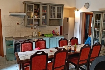 Chalupa s baz�nem - p�ehrada Se� - �elezn� hory