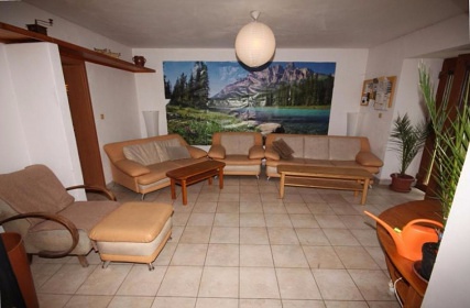 Chalupa s baz�nem - p�ehrada Se� - �elezn� hory