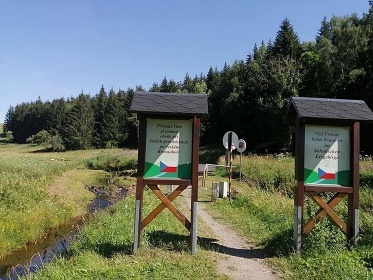 Chalupa Moldava -sauna-výřivý sud-Fláje