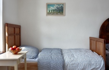 Chalupa u pramene �eky Odry - hrad Helf�t�n