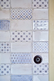 Chalupa u pramene �eky Odry - hrad Helf�t�n