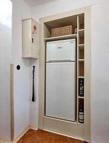 Chalupa u pramene �eky Odry - hrad Helf�t�n