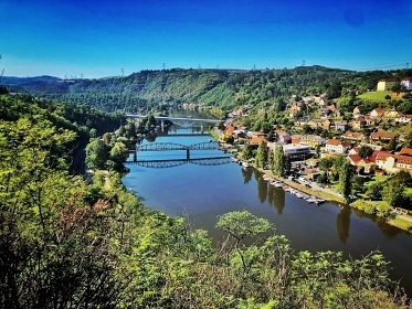 CHATA DAVLE se saunou a vyhlídkou - Vltava