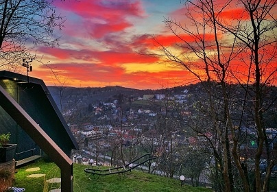 CHATA DAVLE se saunou a vyhlídkou - Vltava
