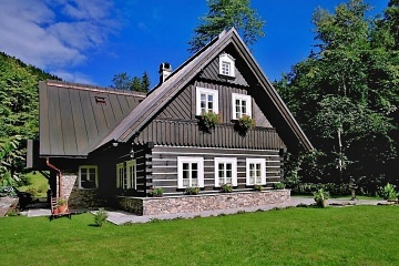 Chalupa Krkonoe - bazn a sauna - ern hora