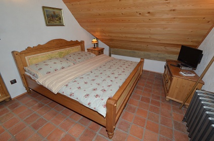 Chalupa Krkonoe - bazn a sauna - ern hora