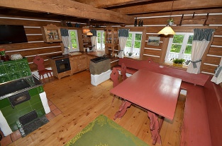 Roubenka Krkonoše - bazén a koupací sud