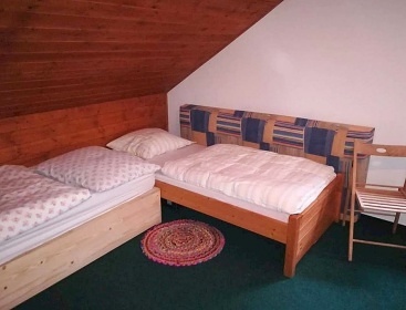 Chalupa zahrada a bazén - České Švýcarsko