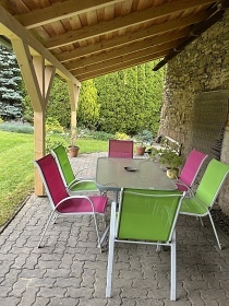 Chalupa s baz�nem - B�tov - Vranovsk� p�ehrada