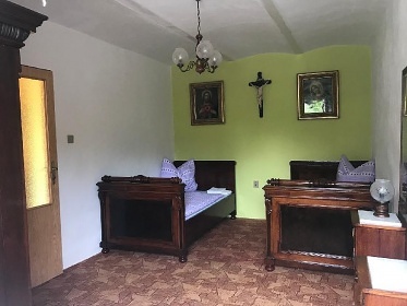 Chalupa s baz�nem - B�tov - Vranovsk� p�ehrada