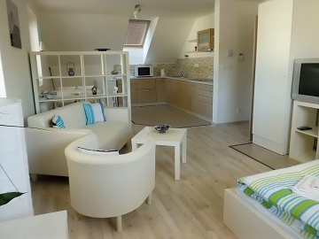 Apartmány 3J s bazénem - Trutnov - Krkonoše