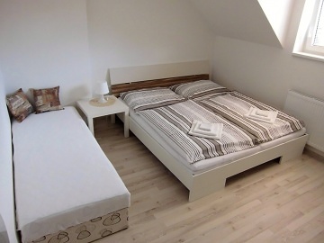 Apartmány 3J s bazénem - Trutnov - Krkonoše