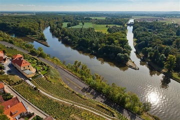 Maringotka na pronájem - Glamping Mělník