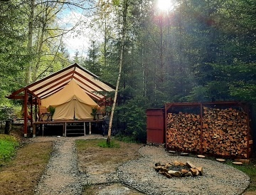 Glamping v divočině - Rožmitál pod Třemšínem