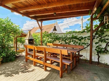 Chalupa s baznem - CHKO Plava - Nov Mlny