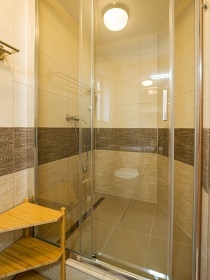 Chalupa s baznem - CHKO Plava - Nov Mlny