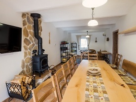 Chalupa s bazénem - CHKO Pálava - Nové Mlýny