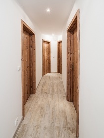 Chalupa s baznem - CHKO Plava - Nov Mlny