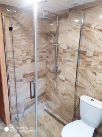 Chalupa s baznem - polosamota u lesa Beskydy