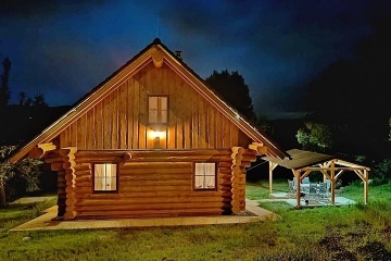 Srub se saunou - Bernov - přehrada Lesík