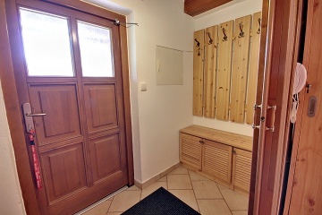 Rouben� chalupa s baz�nem - �esk� r�j