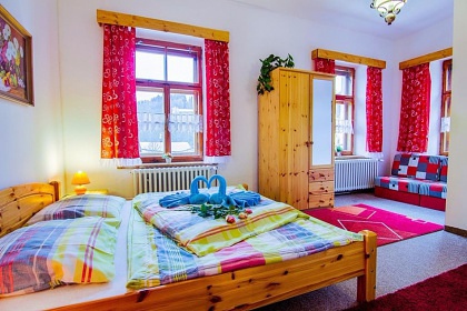 Hotel Pošta - náměstí Černý Důl - Krkonoše