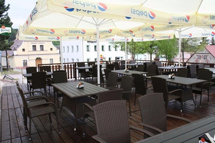 Hotel Pošta - náměstí Černý Důl - Krkonoše