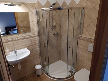 Valašská chalupa - úpatí hory Radhošť - Pustevny