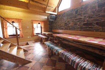 Chalupa s baznem v Jesenkch - Kamenec