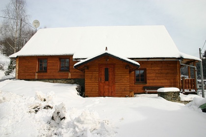 Chalupa s baznem v Jesenkch - Kamenec