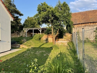 Chalupa NP Podyj - zmek Vranov a hrad Btov