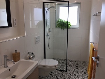 Chalupa NP Podyj - zmek Vranov a hrad Btov