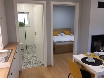 Chalupa NP Podyj - zmek Vranov a hrad Btov