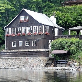 Chata Nad Hladinou - Bítov - přehrada Vranov