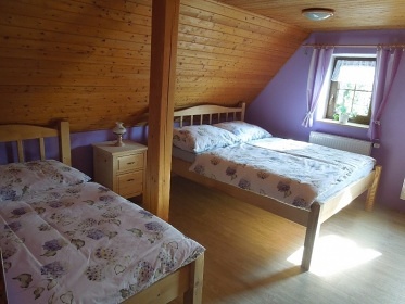 Chalupa Svratouch - Karlštejn - Vysočina