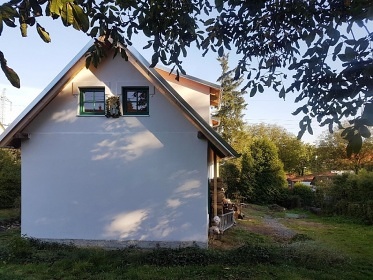Čarokrásná chaloupka u Babky - Hvozdnice