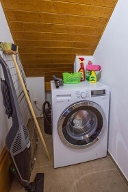 Chalupa s baz�nem - P�lavsk� vrchy - Nov� Ml�ny