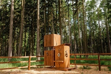 TINY HOUSE U RYBNÍKA - Glamping Kněžičky