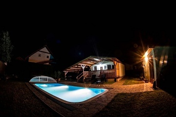Chata s bazénem - Lužnice - Planá nad Lužnicí