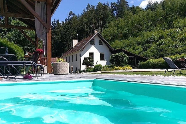 Chalupa s bazénem - Třemošná - Manětínsko