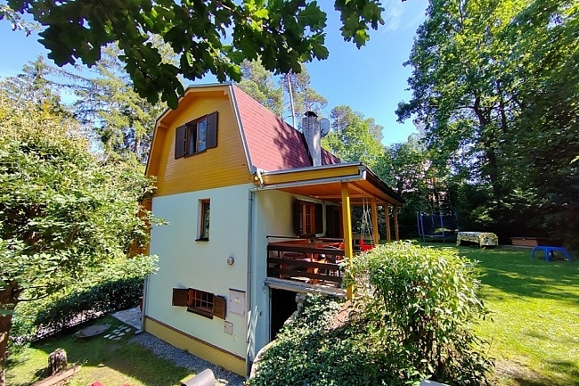 Chata u přehrady Vranov - hrad Cornštejn a Bítov
